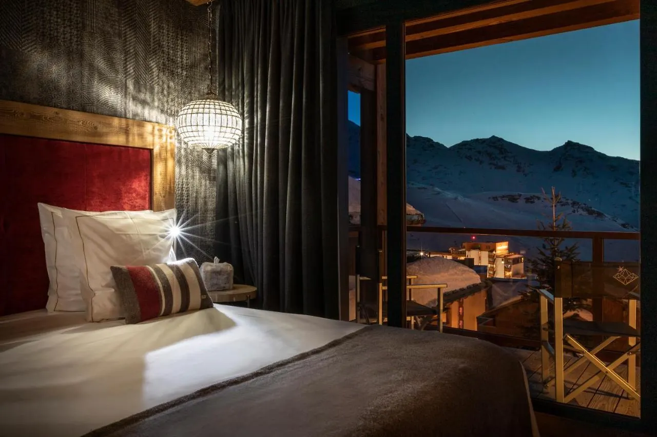 Chalet Carte Blanche Golden Jubilee Val Thorens