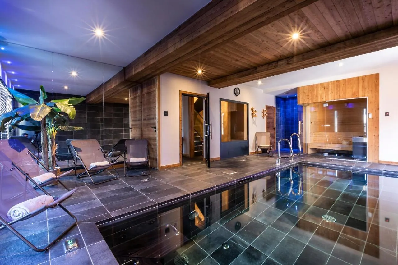 Chalet Carte Blanche Golden Jubilee Val Thorens