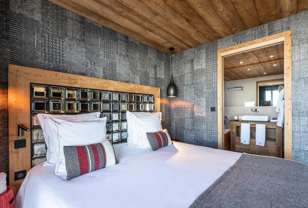 Chalet Carte Blanche Golden Jubilee Val Thorens
