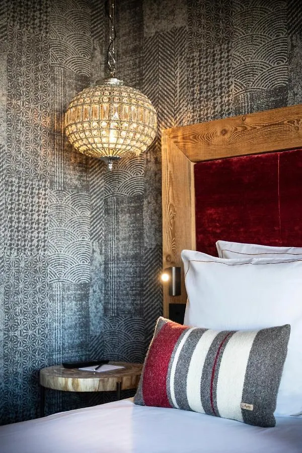 Chalet Carte Blanche Golden Jubilee Val Thorens