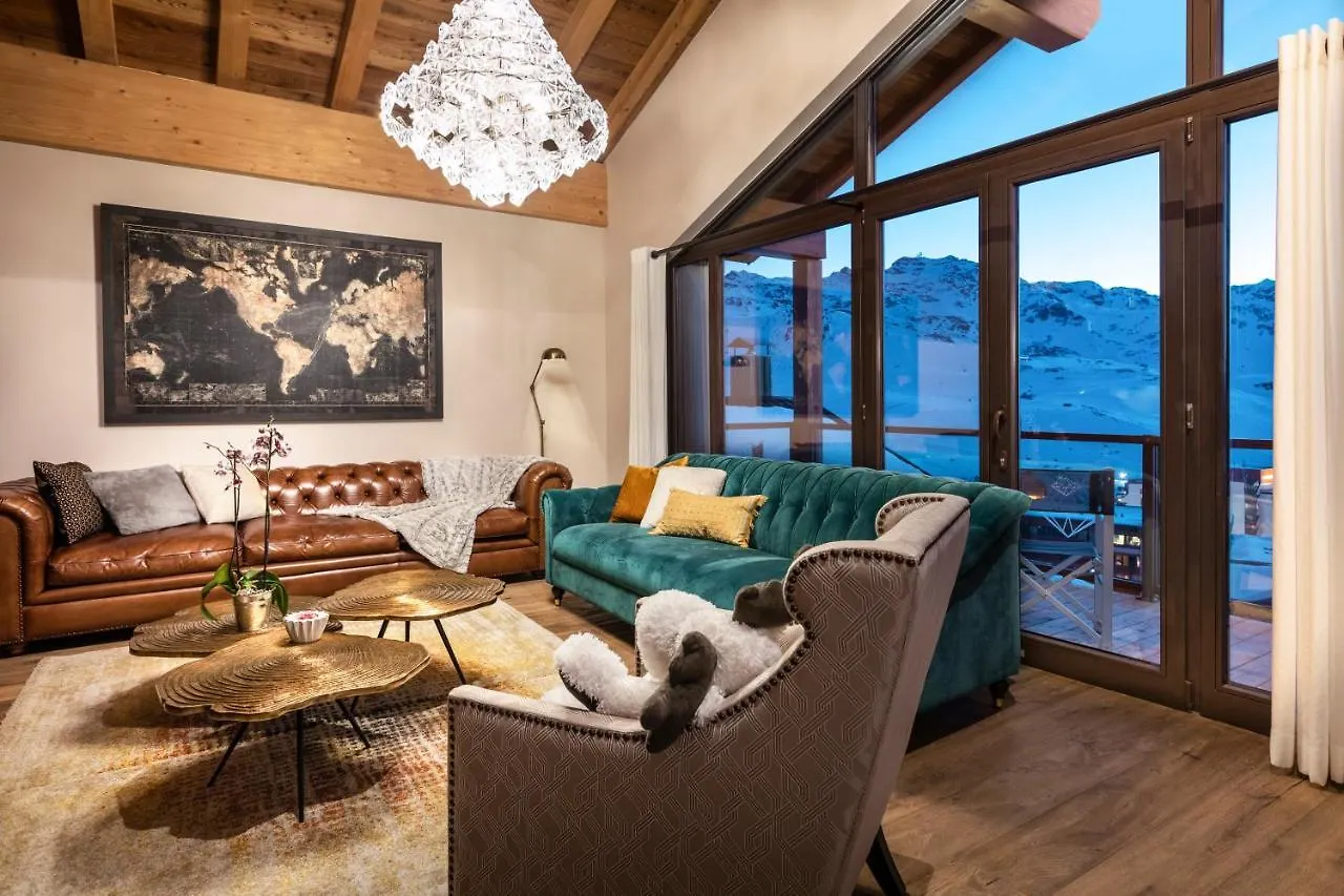 Chalet Carte Blanche Golden Jubilee Val Thorens
