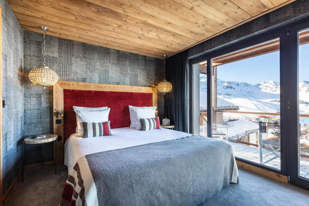 Chalet Carte Blanche Golden Jubilee Val Thorens
