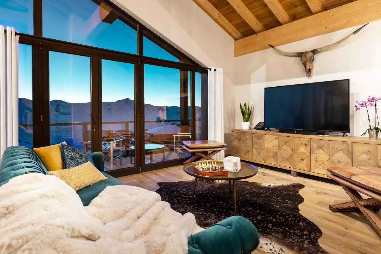 Chalet Carte Blanche Golden Jubilee Val Thorens